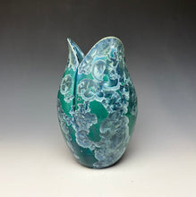 Load image into Gallery viewer, Tulip Vase- Aqua