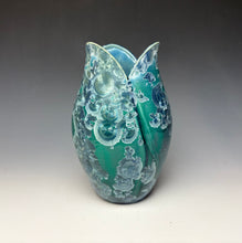 Load image into Gallery viewer, Tulip Vase- Aqua