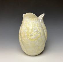 Load image into Gallery viewer, Tulip Vase- Ivory #1