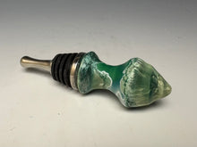 Load image into Gallery viewer, Crystalline Glazed Bottle Stopper- Emerald Green #2