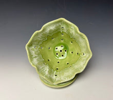 Load image into Gallery viewer, Key Lime Lotus Berry Bowl