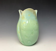 Load image into Gallery viewer, Tulip Vase- Mint #2