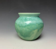 Load image into Gallery viewer, Seafoam Green Everyday Vase- Small