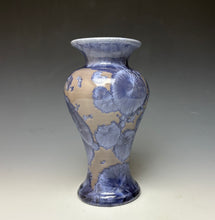 Load image into Gallery viewer, Periwinkle Crystalline Vase 2