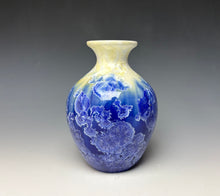 Load image into Gallery viewer, Crystalline Vase in Ivory and Blue 2