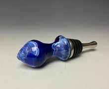 Load image into Gallery viewer, Crystalline Glazed Bottle Stopper- Winter Sky Blue #3