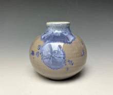 Load image into Gallery viewer, Periwinkle Crystalline Mini Vase 2