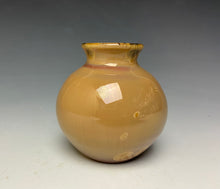 Load image into Gallery viewer, Iced Caramel Crystalline Glazed Mini Vase