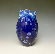 Load image into Gallery viewer, Tulip Vase- Winter Sky Blue #1