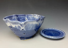 Load image into Gallery viewer, Amethyst Lotus Berry Bowl