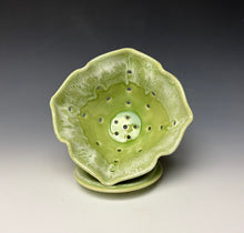 Load image into Gallery viewer, Key Lime Lotus Berry Bowl
