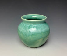 Load image into Gallery viewer, Seafoam Green Everyday Vase- Small