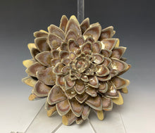 Load image into Gallery viewer, Gold Porcelain Wallflower