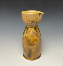 Load image into Gallery viewer, Iced Caramel Crystalline Sake Pitcher