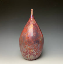 Load image into Gallery viewer, Ruby Crystalline Teardrop Vase