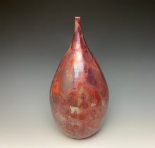 Load image into Gallery viewer, Ruby Crystalline Teardrop Vase