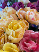 Load image into Gallery viewer, Specialty Tulip Bouquet