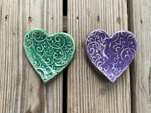 Load image into Gallery viewer, Mini Heart Swirl Dish