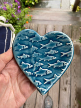 Load image into Gallery viewer, Mini Heart Fish Dish