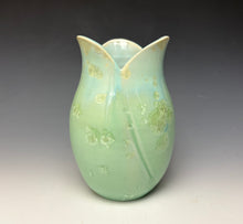 Load image into Gallery viewer, Tulip Vase- Mint #2
