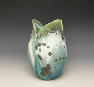 Tulip Vase- Wintergreen #1