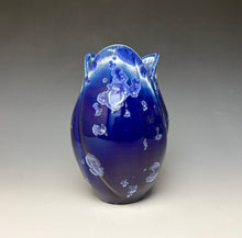 Load image into Gallery viewer, Tulip Vase- Winter Sky Blue #2
