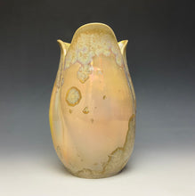 Load image into Gallery viewer, Tulip Vase- Gold
