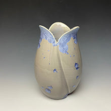 Load image into Gallery viewer, Tulip Vase- Periwinkle #1
