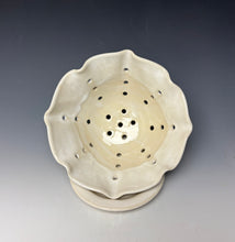 Load image into Gallery viewer, Ivory Lotus Berry Bowl
