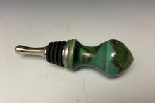 Load image into Gallery viewer, Crystalline Glazed Bottle Stopper- Jade Green
