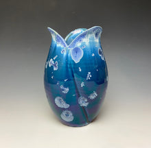 Load image into Gallery viewer, Tulip Vase- Atlantic Storm Blue #2
