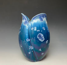 Load image into Gallery viewer, Tulip Vase- Atlantic Storm Blue #4
