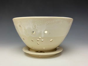 Ivory Berry Bowl