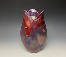 Load image into Gallery viewer, Tulip Vase- Ruby #2
