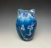 Load image into Gallery viewer, Tulip Vase- Atlantic Storm Blue #1
