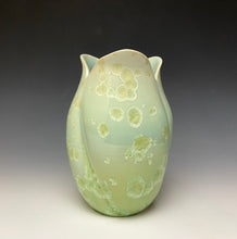 Load image into Gallery viewer, Tulip Vase- Mint #1
