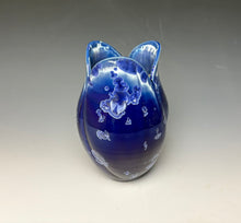 Load image into Gallery viewer, Tulip Vase- Winter Sky Blue #2
