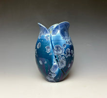 Load image into Gallery viewer, Tulip Vase- Atlantic Storm Blue #1
