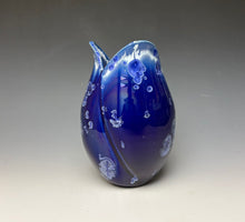 Load image into Gallery viewer, Tulip Vase- Winter Sky Blue #3
