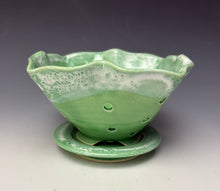 Load image into Gallery viewer, Bermuda Green Lotus Berry Bowl #4

