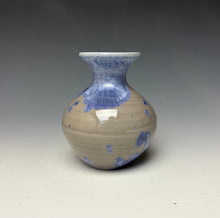 Load image into Gallery viewer, Periwinkle Crystalline Mini Vase 3

