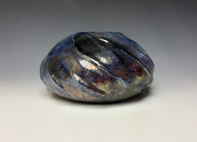 Load image into Gallery viewer, Blue Copper Raku AirPlant Vase #6
