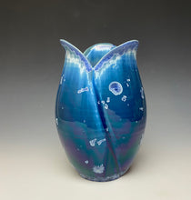 Load image into Gallery viewer, Tulip Vase- Atlantic Storm Blue #2
