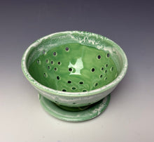 Load image into Gallery viewer, Bermuda Green Berry Bowl #3
