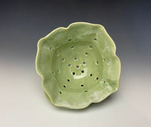 Load image into Gallery viewer, Key Lime Lotus Berry Bowl
