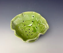 Load image into Gallery viewer, Key Lime Lotus Berry Bowl #2
