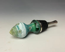 Load image into Gallery viewer, Crystalline Glazed Bottle Stopper- Emerald Green #1
