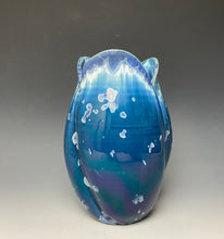 Load image into Gallery viewer, Tulip Vase- Atlantic Storm Blue #2
