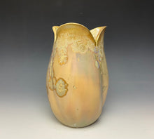 Load image into Gallery viewer, Tulip Vase- Gold
