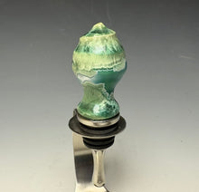 Load image into Gallery viewer, Crystalline Glazed Bottle Stopper- Emerald Green #1

